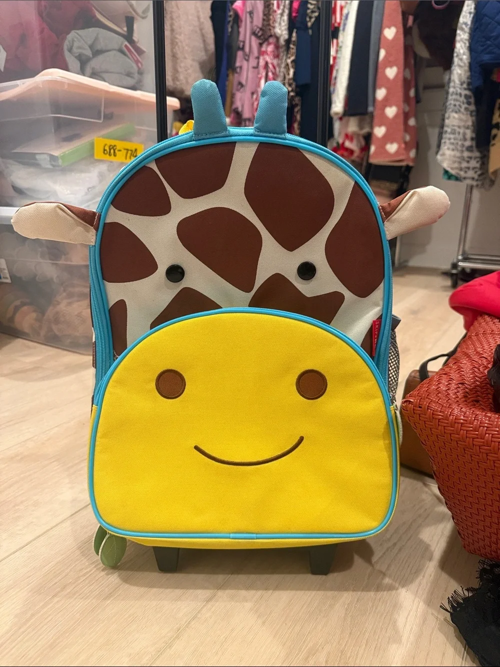 Skip & hop giraffe backpack rolling bag school back to school